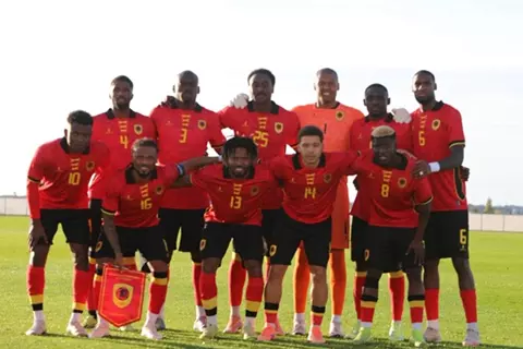 منافس مصر.. أنجولا تقسو على موزمبيق وديا قبل أمم أفريقيا